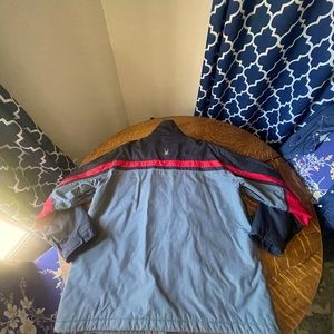 Never skied in only worn in cold weather. Great condition no tares or stains.